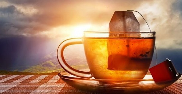  efek samping minum teh secara berlebihan