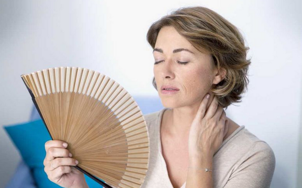 pantangan makanan untuk wanita menopause